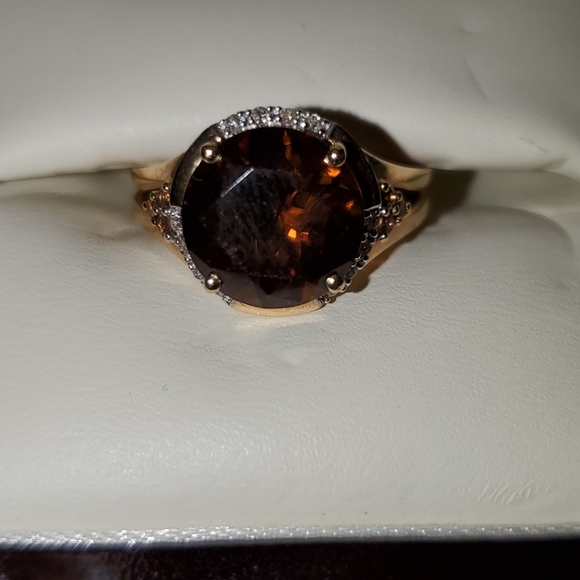 Solid 14k gold ring - Picture 1 of 4